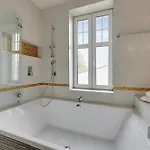 Luxandjoy 아파트